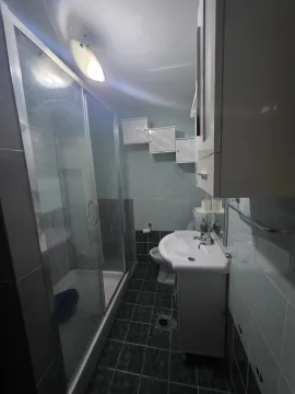 Rent, two bedroom apartment, 70m², Stari Aerodrom, Podgorica - image 11