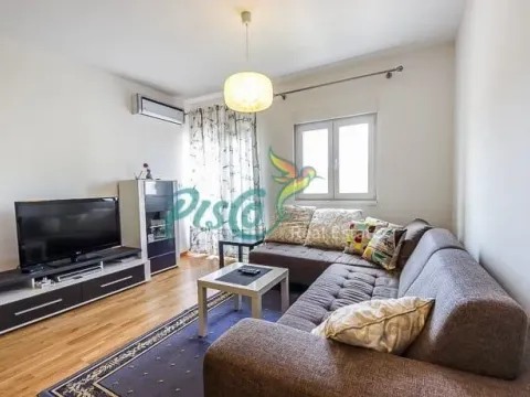 Rent, one bedroom apartment, 45m², City Kvart, Podgorica - image 11
