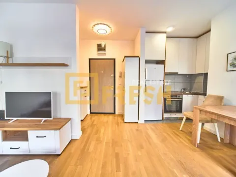 Rent, apartment, 27m², Stari Aerodrom, Podgorica - image 4