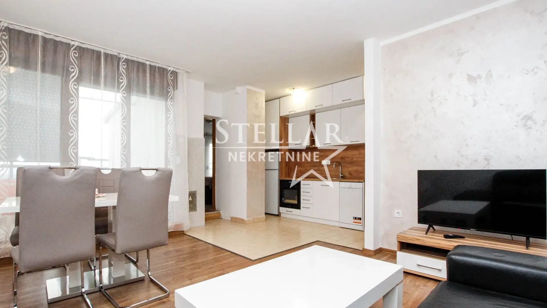 Izdavanje, jednosoban stan, 40m², Blok 6, Podgorica