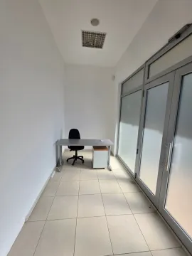 Rent, office space, 128m², Tološka šuma, Podgorica - image 7