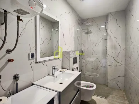 Izdavanje, stan, 45m², Tivat, Crna Gora - image 11