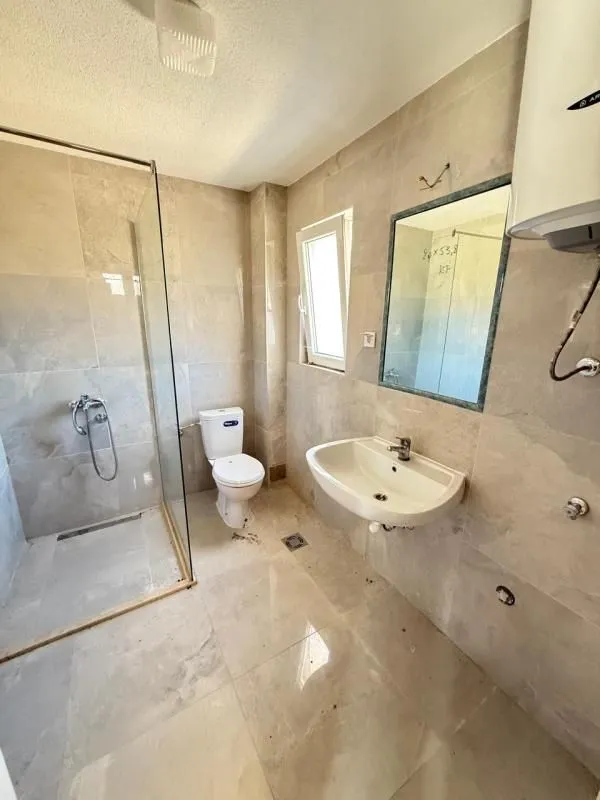 Prodaja, dvosoban stan, 88m², Šušanj, Bar