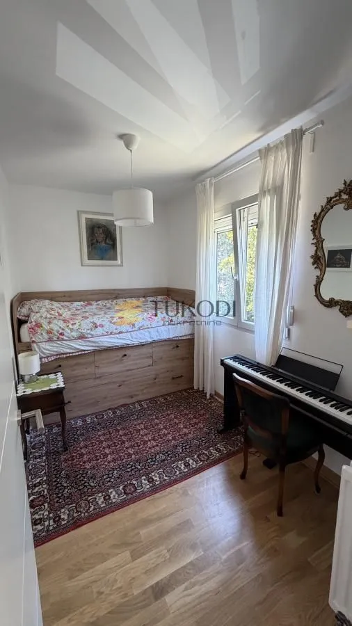 Rent, two bedroom apartment, 59m², Stari Merkator, Novi Beograd Sve Podlokacije