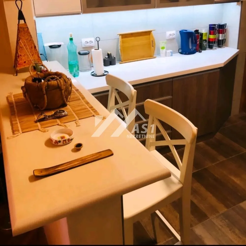 Izdavanje, kuća, 120m², Čerević, Beočin