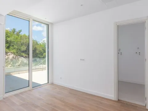 Sale, house, 328m², Krašići, Tivat - image 9