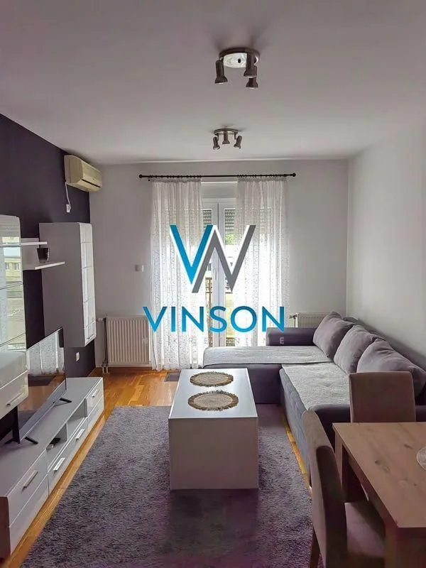 Izdavanje, jednosoban stan, 45m², Socijalno, Novi Sad Sve Podlokacije