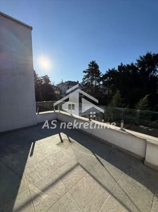 Rent, three bedroom apartment, 130m², Savski Venac, Beograd
