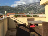 Prodaja,  kuća, 180m2, Polje, Bar