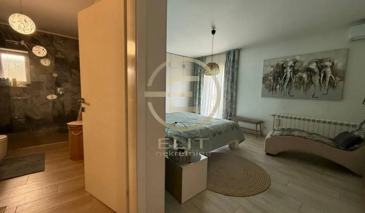 Sale, house, 273m², Petrovaradin, Novi Sad