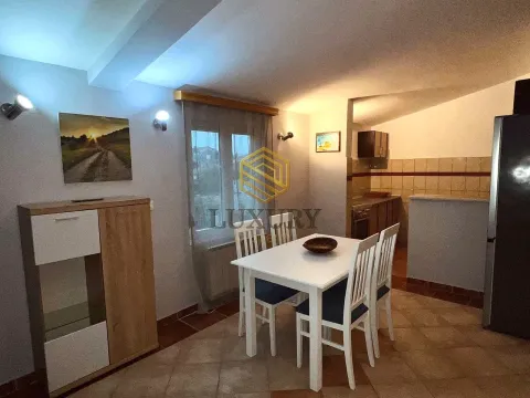 Izdavanje, trosoban stan, 130m², Zabjelo, Podgorica - image 7