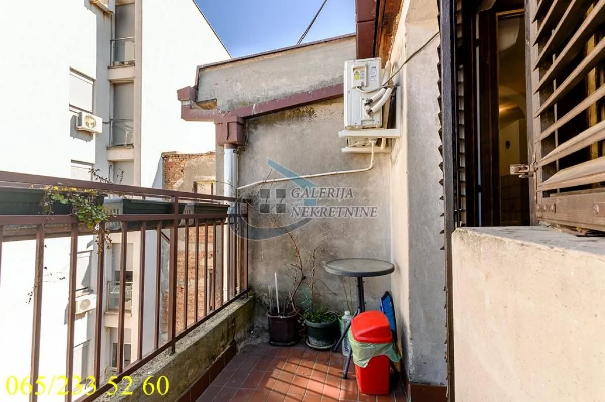 Sale, four bedroom apartment, 81m², Đeram Pijaca, Beograd