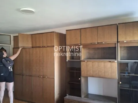 Rent, one bedroom apartment, 42m², Novi Beograd Sve Podlokacije, Beograd - image 3