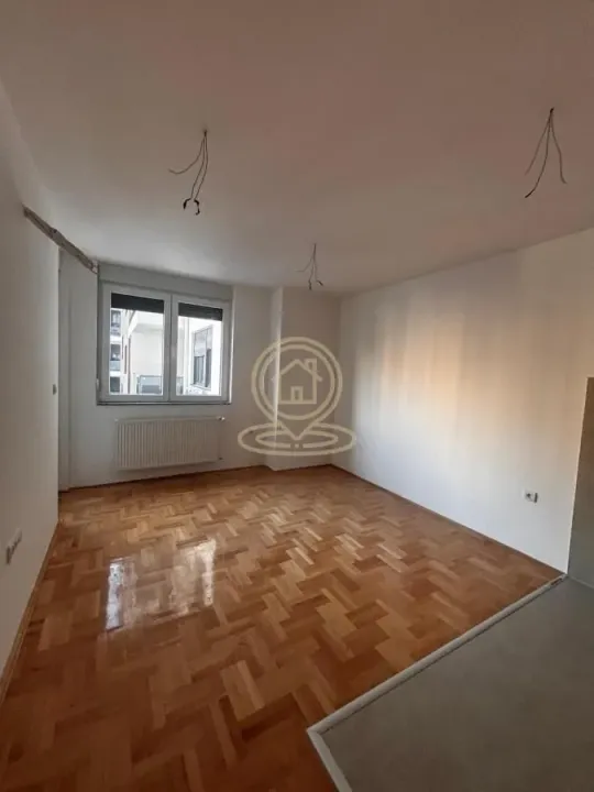 Prodaja, jednosoban stan, 37m², Medijana, Niš