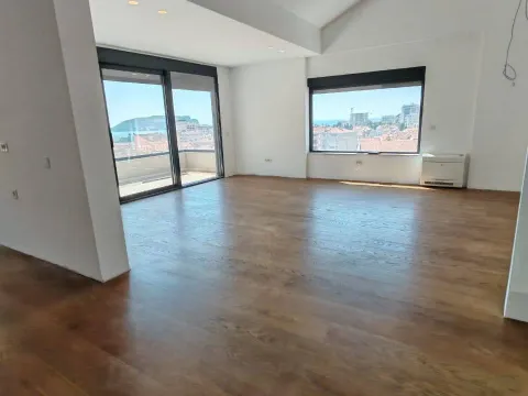 Sale, three bedroom apartment, 130m², Centar, Budva - image 3