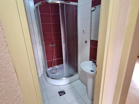 Rent, two bedroom apartment, 70m², Zabjelo, Podgorica - image 9