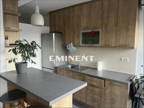 Izdavanje, dvosoban stan, 50m², Uciteljsko Naselje, Zvezdara Sve Podlokacije - image 3