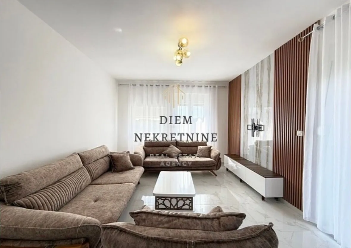 Rent, two bedroom apartment, 76m², Central Point, Podgorica
