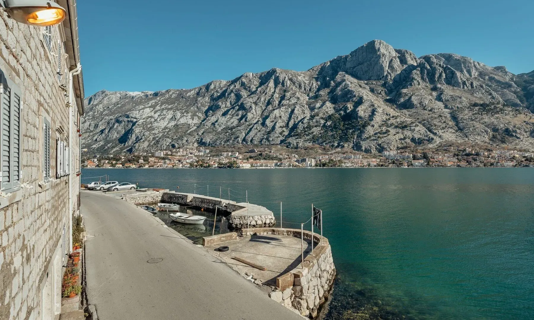 Rent, house, 90m², Muo, Kotor