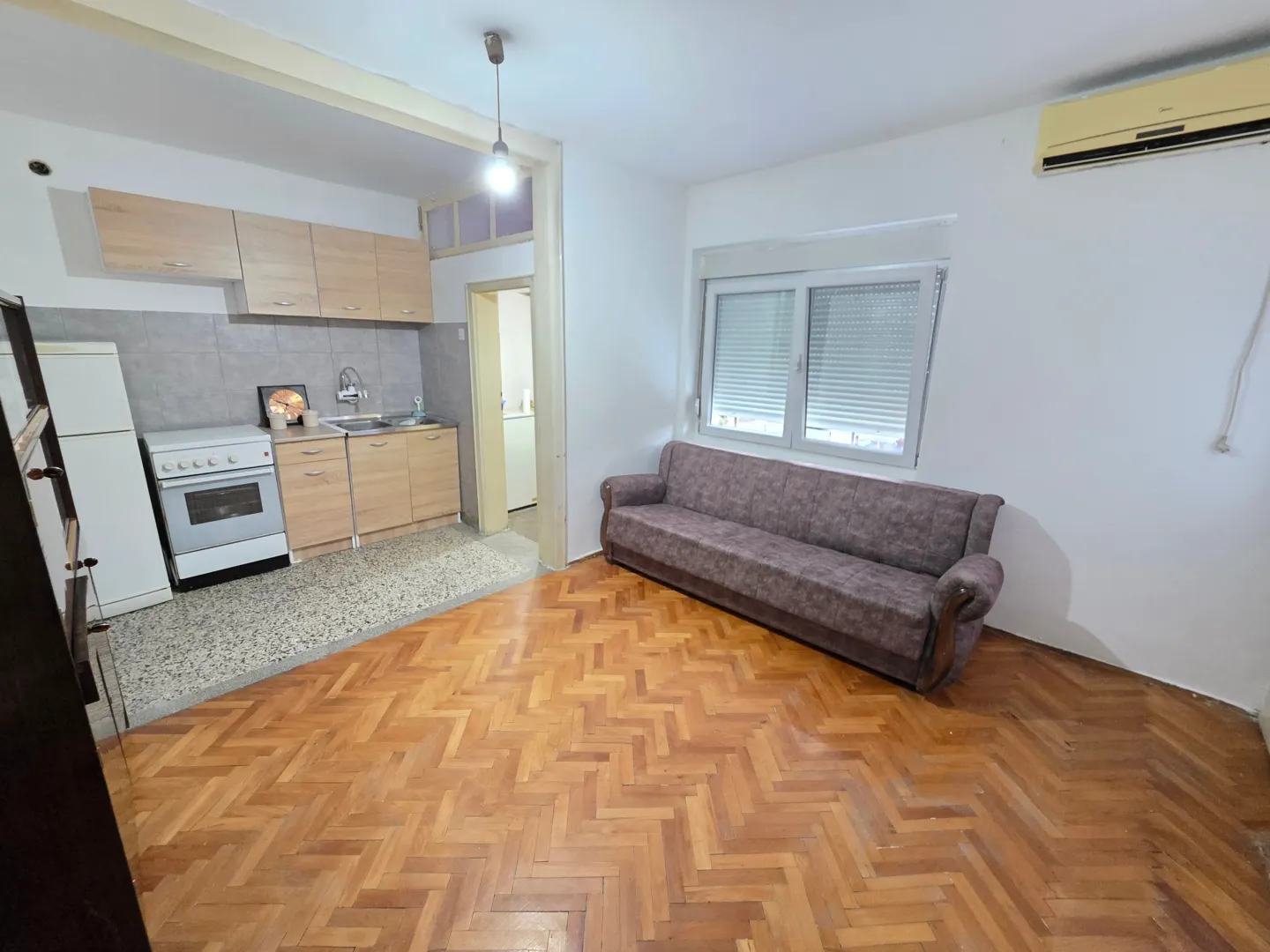 Prodaja, jednosoban stan, 45m², Centar, Podgorica