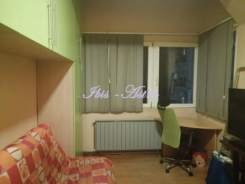 Rent, two bedroom apartment, 40m², Savski Venac, Beograd