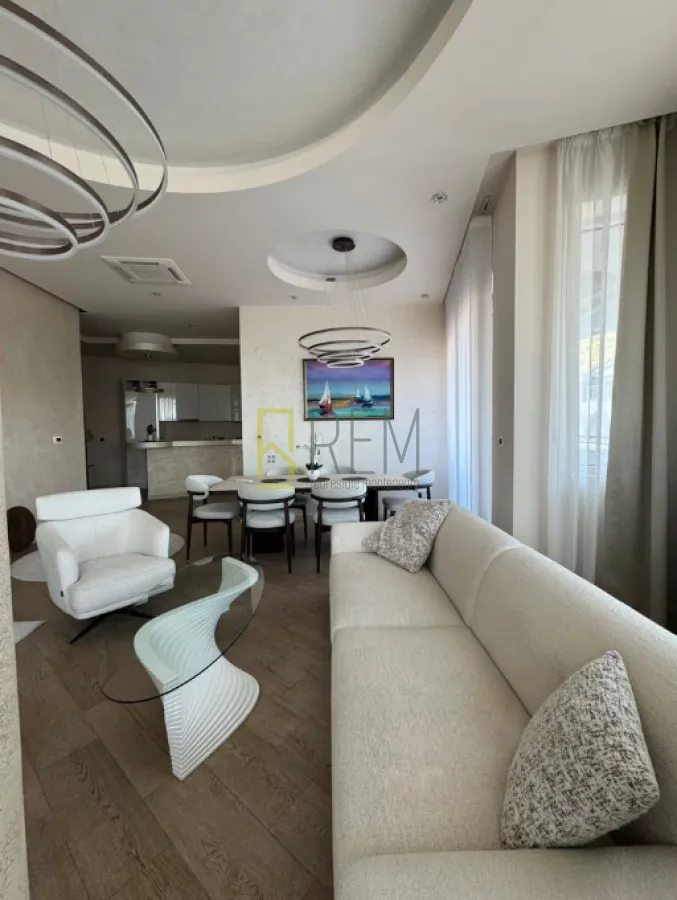 Rent, two bedroom apartment, 117m², Budva, Crna Gora