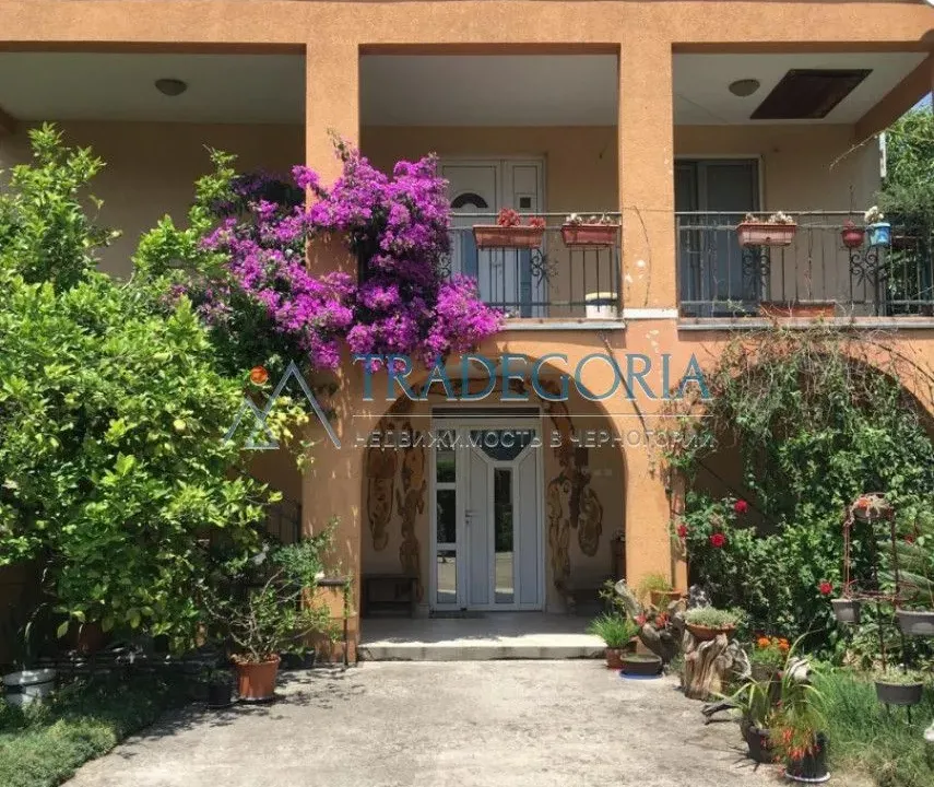 Prodaja, kuća, 138m², Bar, Crna Gora