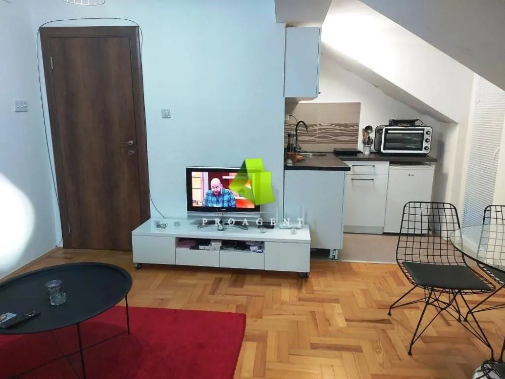 Izdavanje, stan, 34m², Medijana, Niš