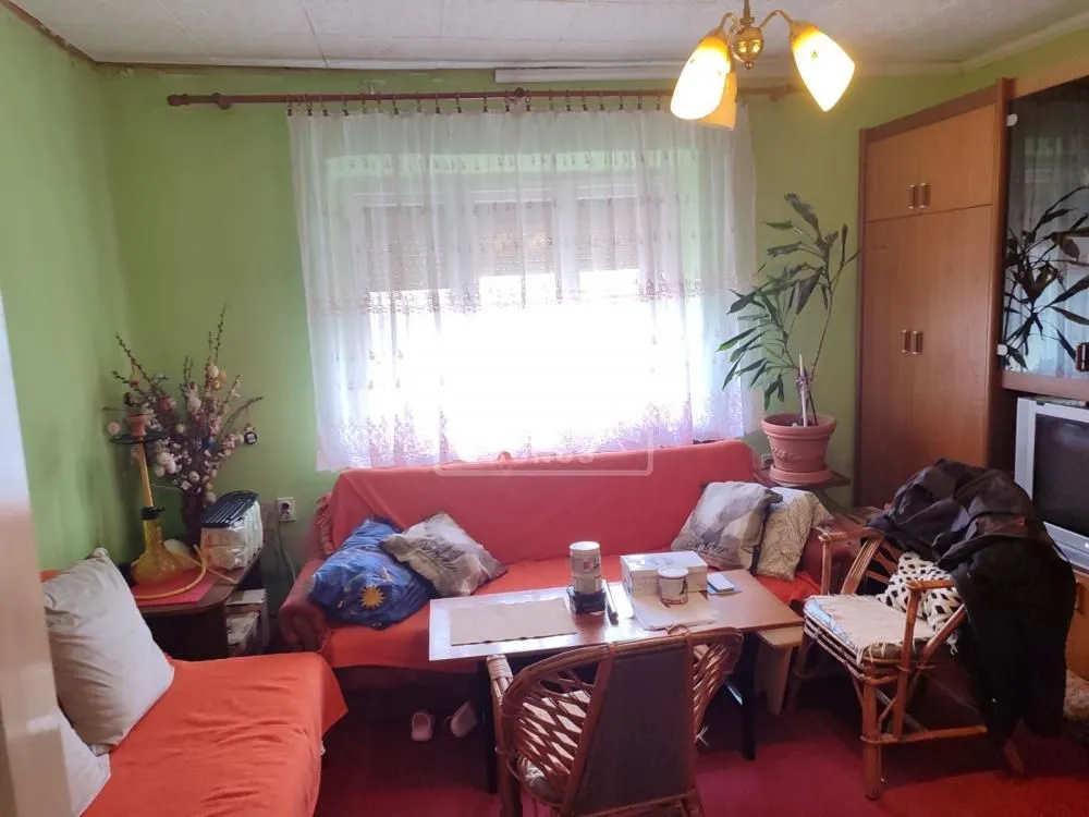 Prodaja, kuća, 128m², Novo Selo, Subotica