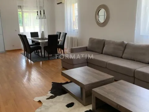 Izdavanje, četvorosoban stan, 125m², Savski Venac, Beograd - image 9
