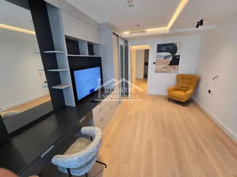 Rent, four bedroom apartment, 175m², Stari Grad, Beograd - image 7