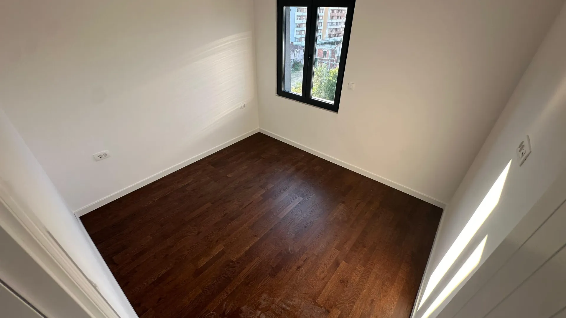 Prodaja, jednosoban stan, 39m², Central Point, Podgorica