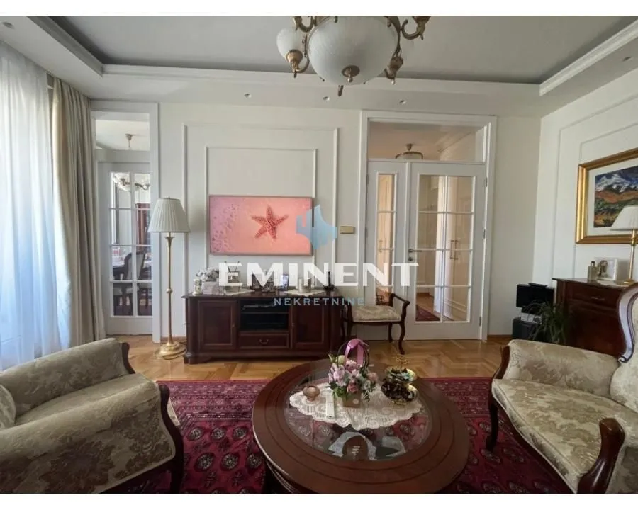 Prodaja, dvosoban stan, 58m², Novi Beograd Blok 22, Novi Beograd Sve Podlokacije