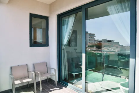 Prodaja, trosoban stan, 72m², Bečići, Budva - image 17