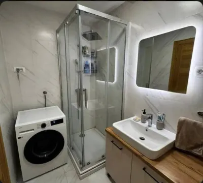 Prodaja, dvosoban stan, 72m², New City, Podgorica - image 15