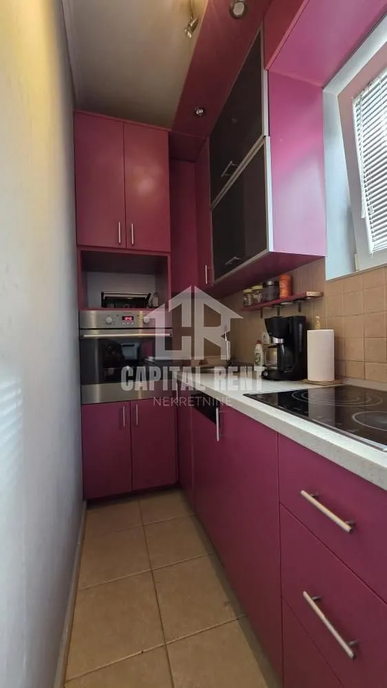 Izdavanje, dvosoban stan, 46m², Vojvode Vlahovica, Beograd