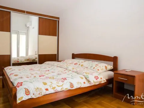 Sale, two bedroom apartment, 83m², Igalo, Herceg Novi - image 9