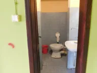 Izdavanje, poslovni prostor, 150m², Petrovac, Kragujevac - image 9