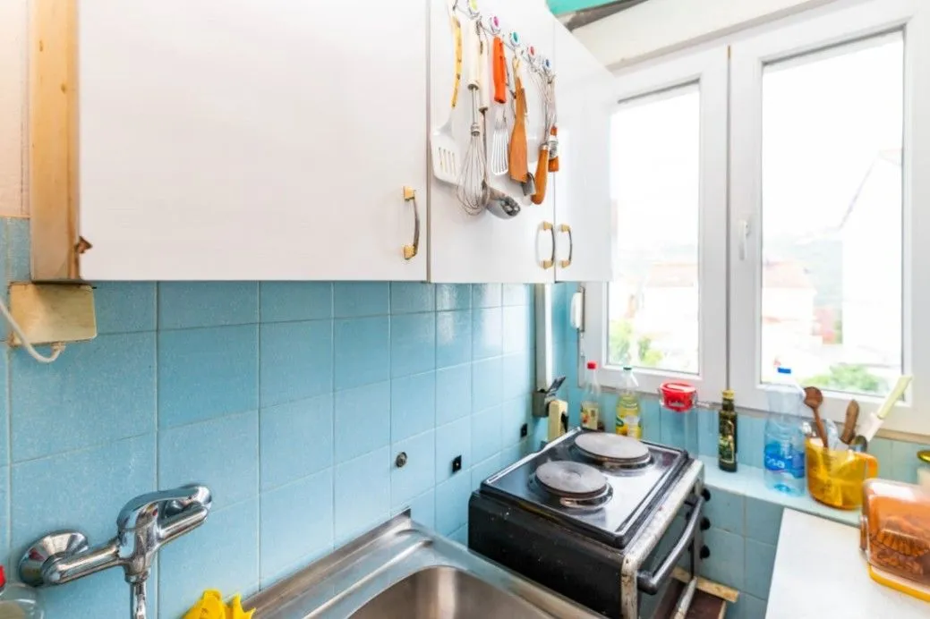 Prodaja, jednosoban stan, 93m², Srbina, Herceg Novi