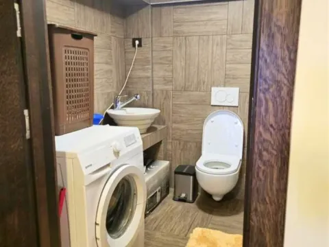 Izdavanje, trosoban stan, 123m², Vračar Sve Podlokacije, Beograd - image 20