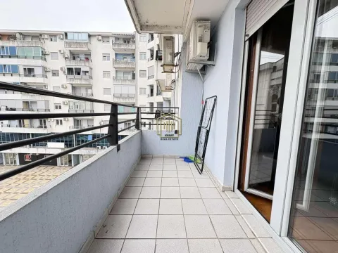 Izdavanje, jednosoban stan, 59m², Preko Morače, Podgorica - image 2