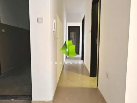 Sale, three bedroom apartment, 91m², Pantelej, Niš - image 10