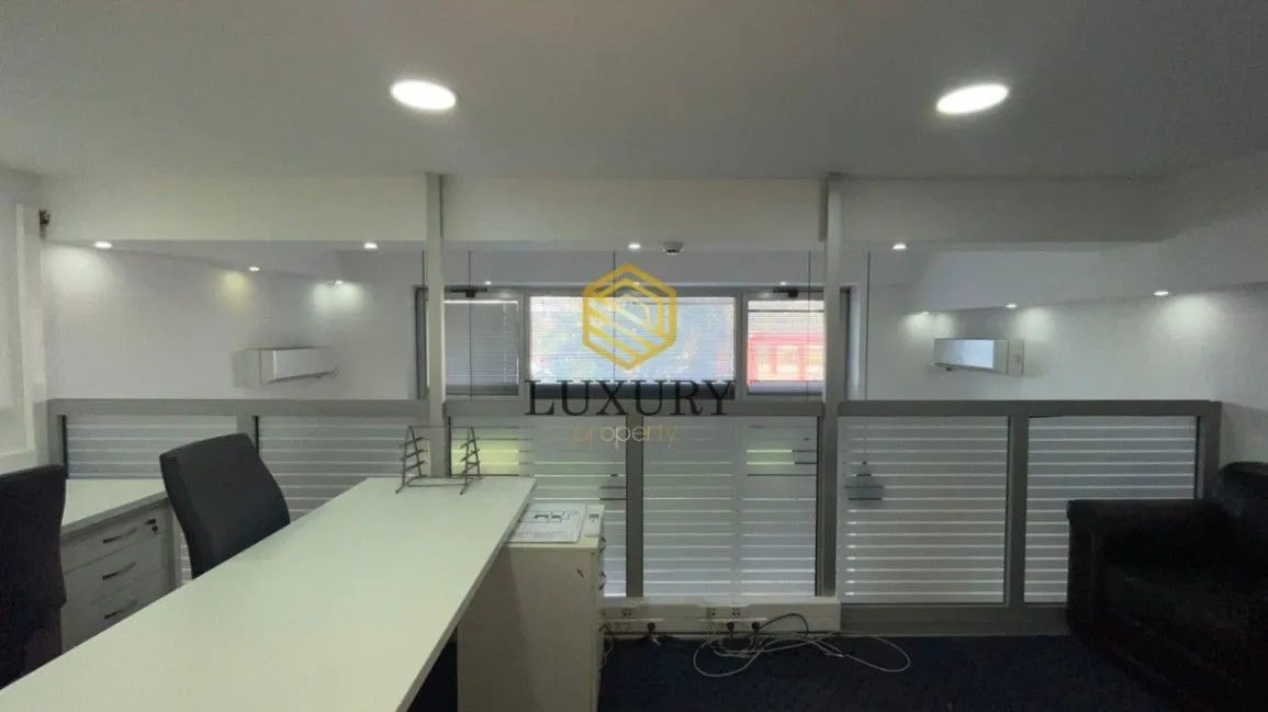 Rent, office space, 140m², Preko Morače, Podgorica