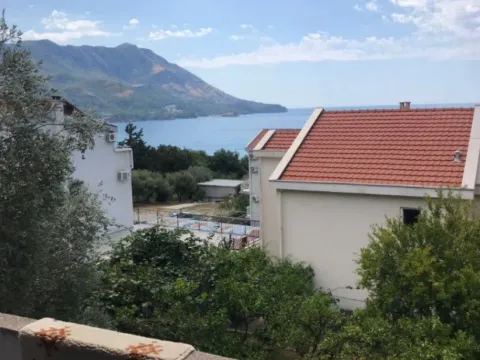 Rent, house, 200m², Bečići, Budva - image 11