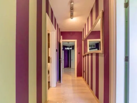 Prodaja, trosoban stan, 140m², Preko Morače, Podgorica - image 7