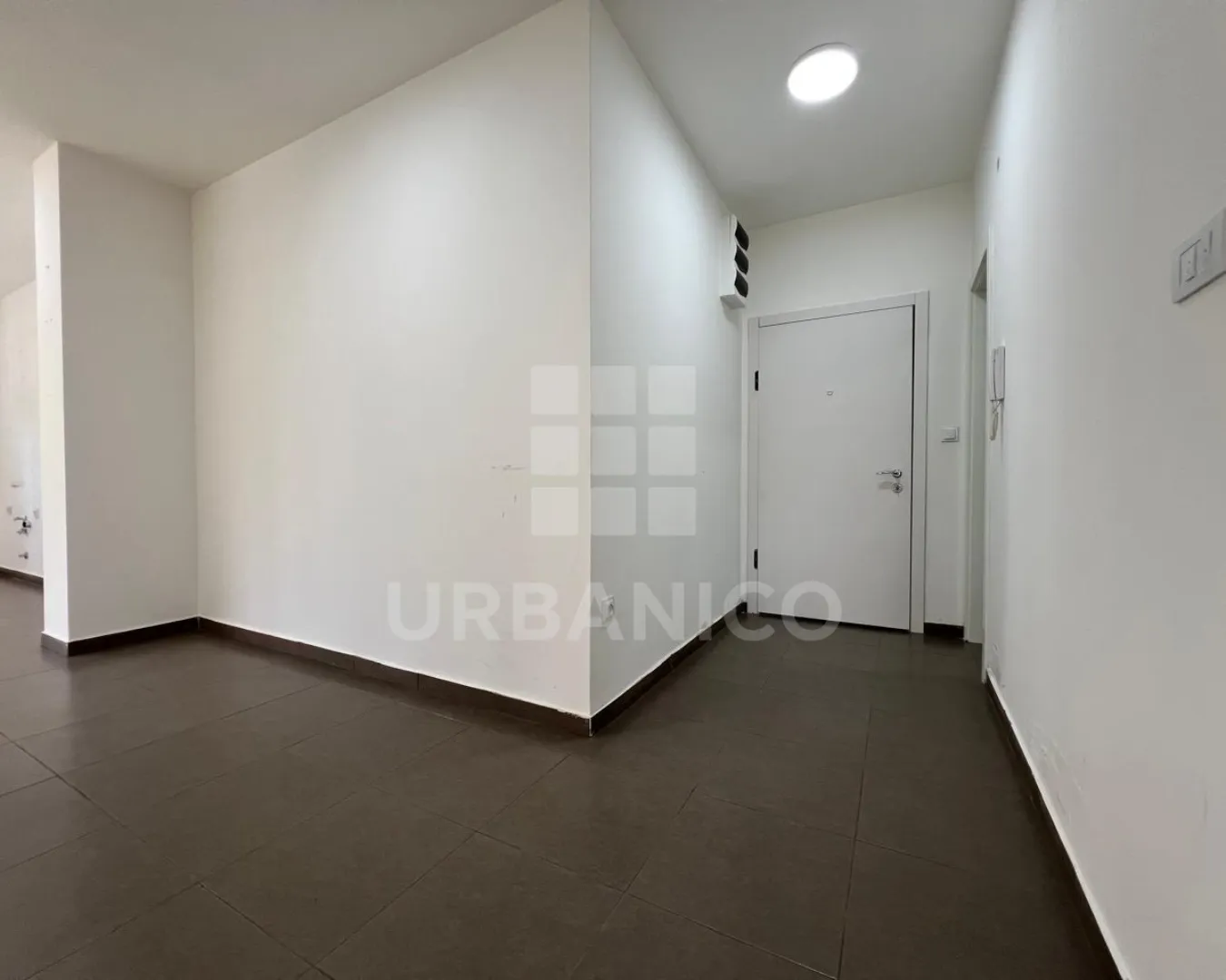 Rent, two bedroom apartment, 60m², 1 maj, Podgorica
