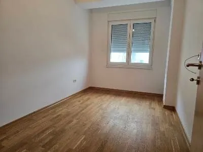 Prodaja, jednosoban stan, 49m², Ljubović, Podgorica - image 4