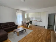 Prodaja, dvosoban stan, 68m², City Kvart, Podgorica - image 3