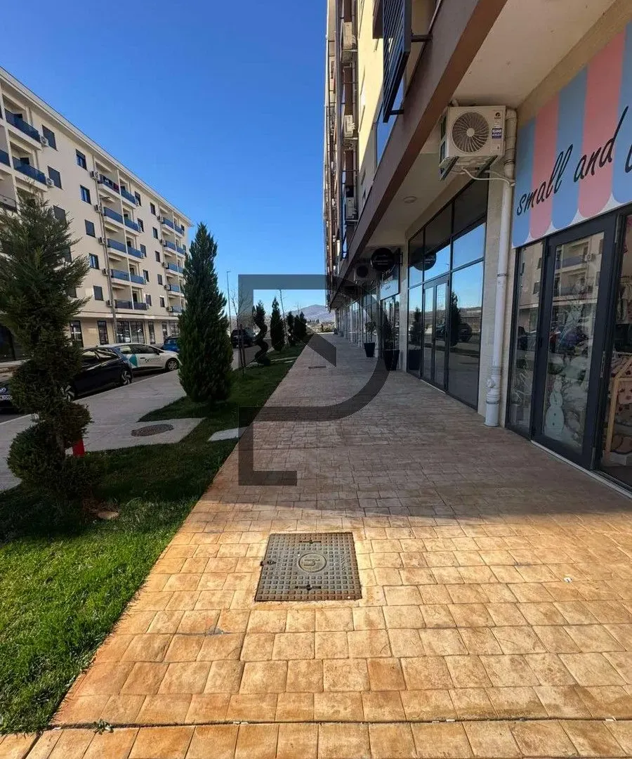 Rent, office space, 74m², New City, Podgorica