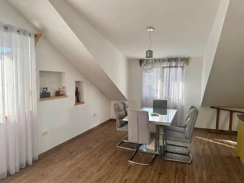 Izdavanje, dvosoban stan, 85m², Seljanovo, Tivat - image 7